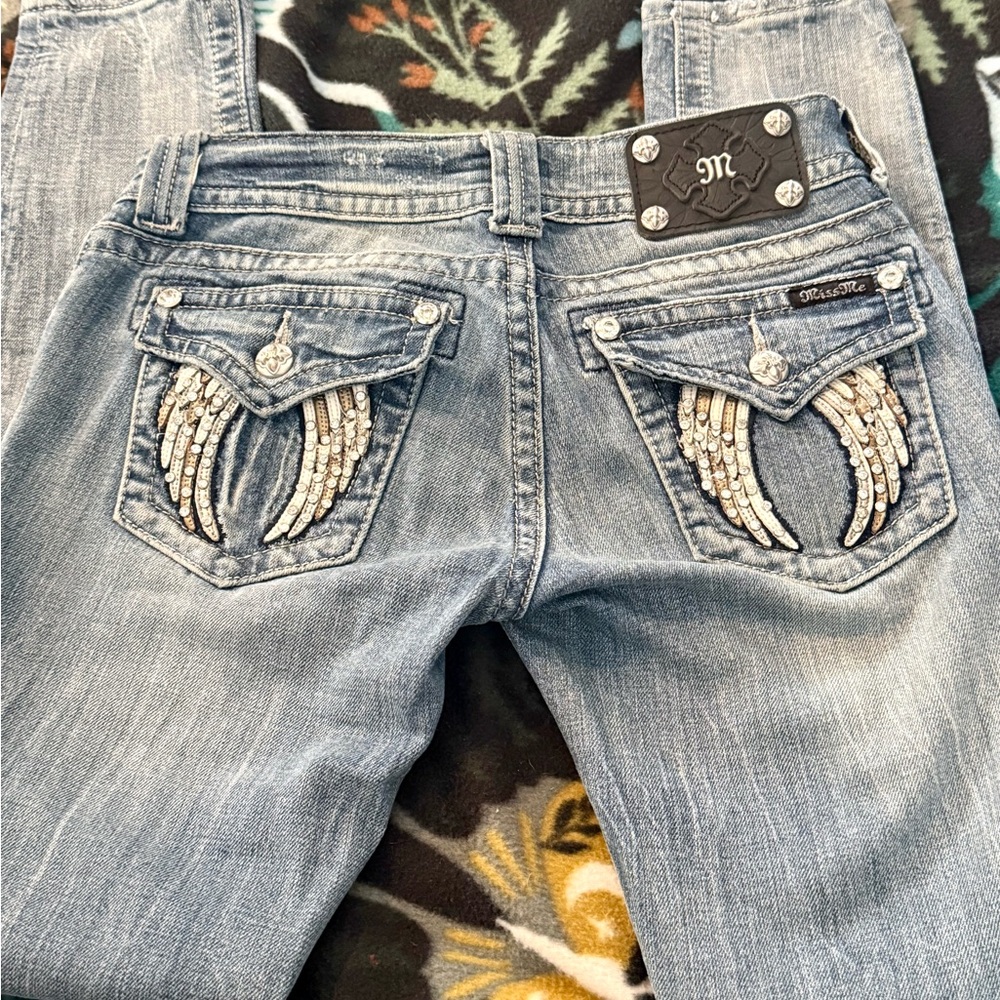 Miss Me Light Blue Skinny Jeans with Rhinestone Wing Pockets size 26